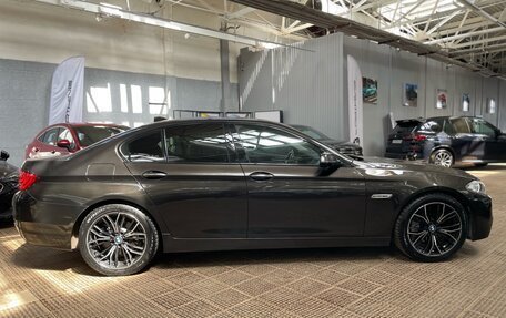 BMW 5 серия, 2015 год, 1 870 000 рублей, 4 фотография