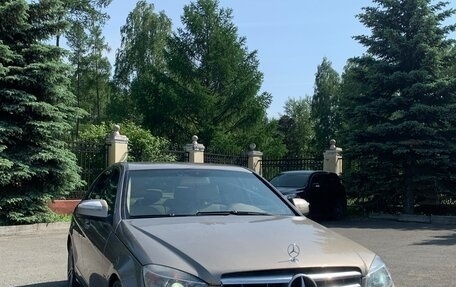 Mercedes-Benz C-Класс, 2008 год, 1 100 000 рублей, 4 фотография