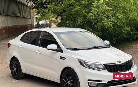 KIA Rio III рестайлинг, 2016 год, 999 000 рублей, 6 фотография