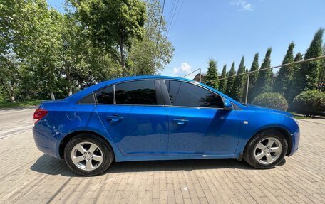 Chevrolet Cruze II, 2011 год, 690 000 рублей, 4 фотография