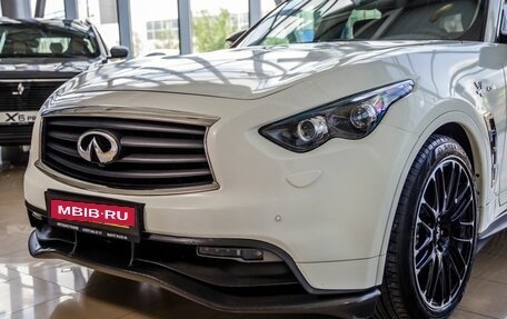 Infiniti FX II, 2013 год, 3 248 000 рублей, 10 фотография