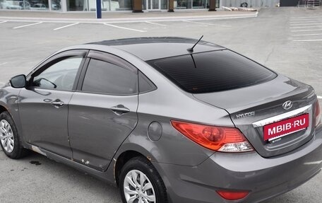 Hyundai Solaris II рестайлинг, 2011 год, 799 000 рублей, 3 фотография
