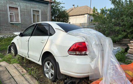Volkswagen Polo VI (EU Market), 2013 год, 180 000 рублей, 2 фотография