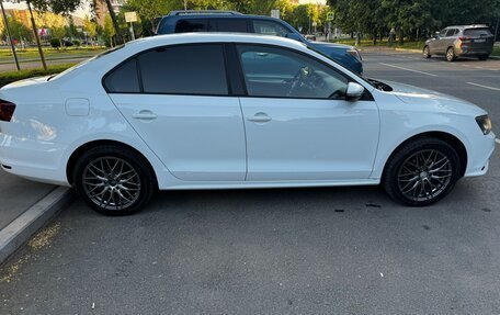 Volkswagen Jetta VI, 2016 год, 1 200 000 рублей, 4 фотография