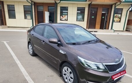 KIA Rio III рестайлинг, 2016 год, 1 095 000 рублей, 2 фотография
