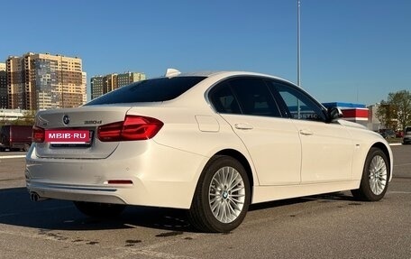 BMW 3 серия, 2017 год, 3 300 000 рублей, 3 фотография