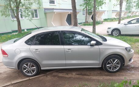 Volkswagen Polo VI (EU Market), 2011 год, 750 000 рублей, 4 фотография