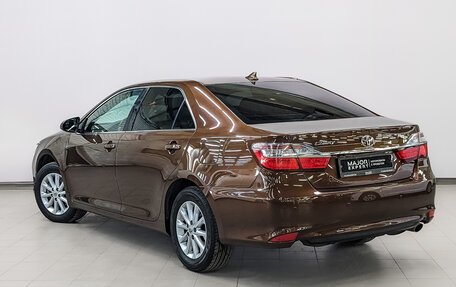 Toyota Camry, 2018 год, 2 240 000 рублей, 7 фотография