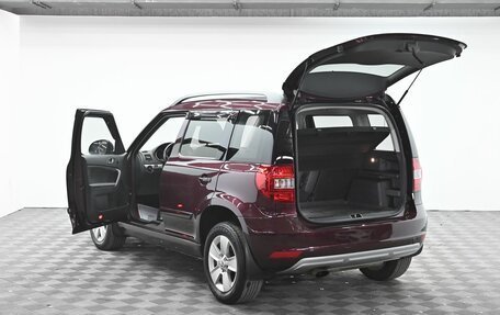 Skoda Yeti I рестайлинг, 2014 год, 1 095 000 рублей, 5 фотография