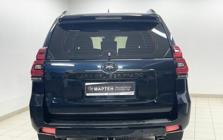 Toyota Land Cruiser Prado 150 рестайлинг 2, 2019 год, 4 295 000 рублей, 5 фотография
