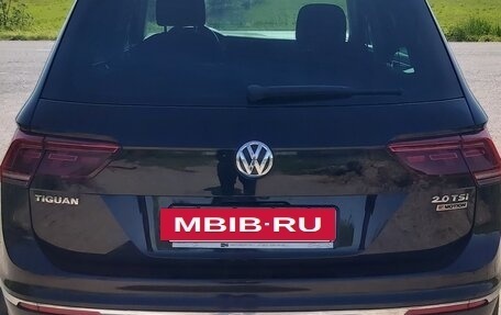 Volkswagen Tiguan II, 2017 год, 2 350 000 рублей, 3 фотография