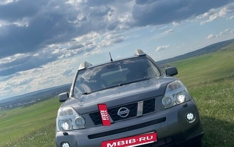 Nissan X-Trail, 2010 год, 1 310 000 рублей, 2 фотография