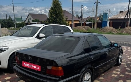 BMW 3 серия, 1992 год, 300 000 рублей, 4 фотография