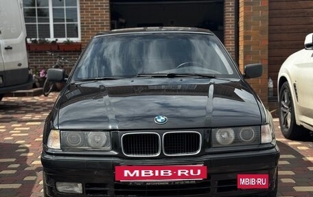 BMW 3 серия, 1992 год, 300 000 рублей, 2 фотография