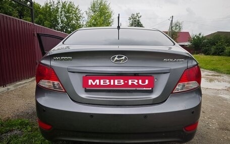 Hyundai Solaris II рестайлинг, 2011 год, 650 000 рублей, 5 фотография
