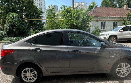 Hyundai Solaris II рестайлинг, 2013 год, 736 000 рублей, 2 фотография