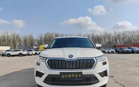 Skoda Kodiaq I, 2022 год, 2 915 000 рублей, 2 фотография