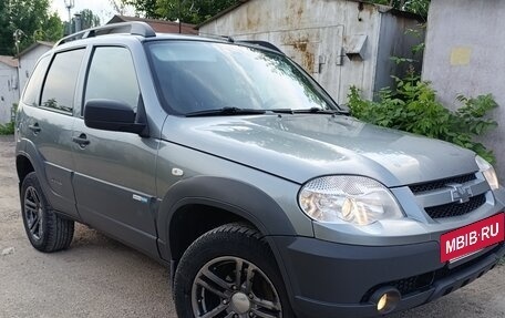 Chevrolet Niva I рестайлинг, 2016 год, 645 000 рублей, 5 фотография