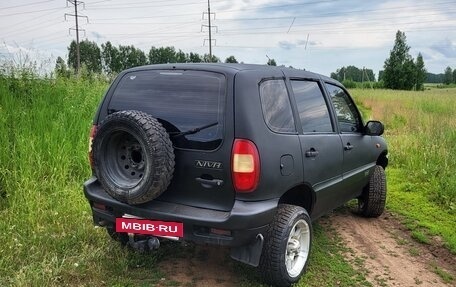 Chevrolet Niva I рестайлинг, 2003 год, 400 000 рублей, 3 фотография