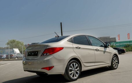 Hyundai Solaris II рестайлинг, 2015 год, 1 130 000 рублей, 3 фотография