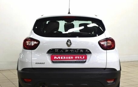 Renault Kaptur I рестайлинг, 2019 год, 1 050 000 рублей, 3 фотография