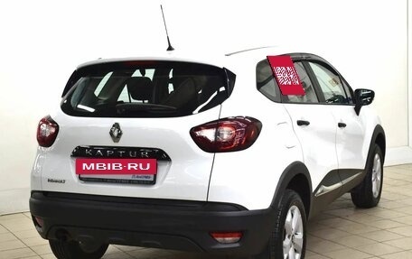 Renault Kaptur I рестайлинг, 2019 год, 1 050 000 рублей, 4 фотография