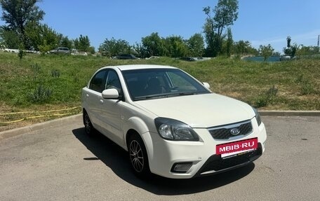 KIA Rio II, 2010 год, 565 000 рублей, 3 фотография