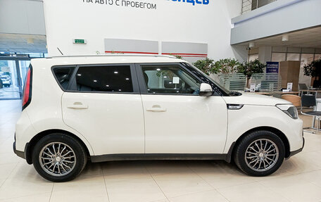 KIA Soul II рестайлинг, 2014 год, 1 077 000 рублей, 4 фотография