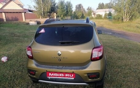 Renault Sandero II рестайлинг, 2015 год, 1 030 000 рублей, 3 фотография