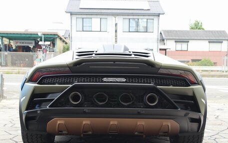 Lamborghini Huracán, 2024 год, 28 500 000 рублей, 3 фотография