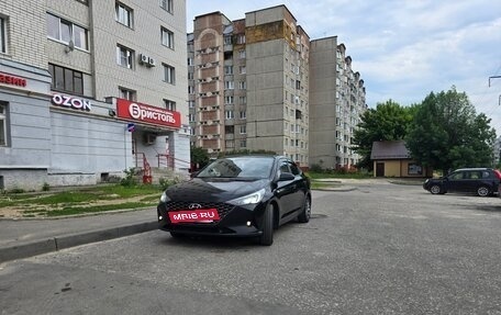 Hyundai Solaris II рестайлинг, 2022 год, 1 750 000 рублей, 4 фотография