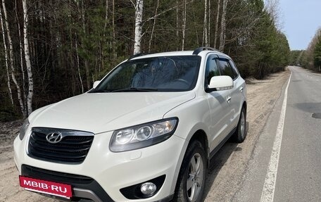 Hyundai Santa Fe III рестайлинг, 2012 год, 1 320 000 рублей, 2 фотография