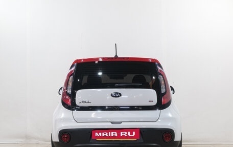 KIA Soul II рестайлинг, 2017 год, 1 599 000 рублей, 4 фотография