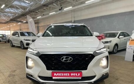 Hyundai Santa Fe IV, 2019 год, 2 870 000 рублей, 2 фотография