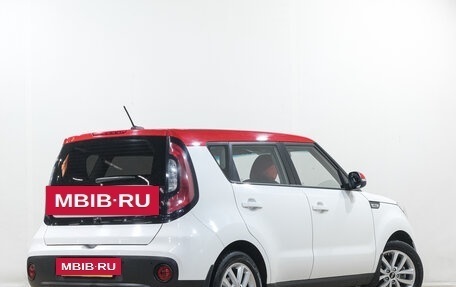 KIA Soul II рестайлинг, 2017 год, 1 599 000 рублей, 5 фотография