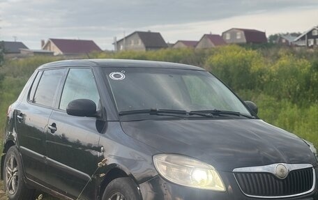 Skoda Fabia II, 2009 год, 351 233 рублей, 2 фотография
