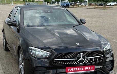 Mercedes-Benz E-Класс, 2021 год, 4 950 000 рублей, 5 фотография