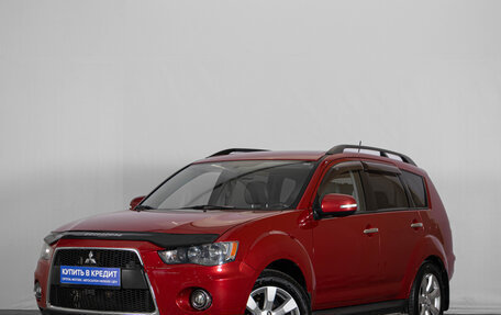 Mitsubishi Outlander III рестайлинг 3, 2011 год, 1 249 000 рублей, 3 фотография