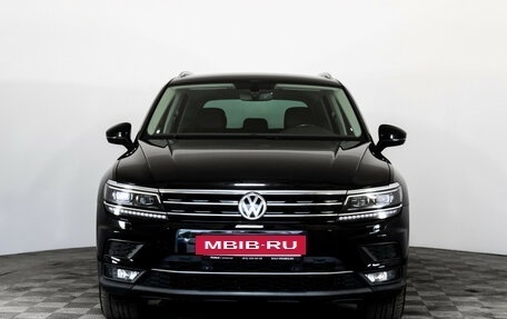 Volkswagen Tiguan II, 2018 год, 2 550 000 рублей, 2 фотография