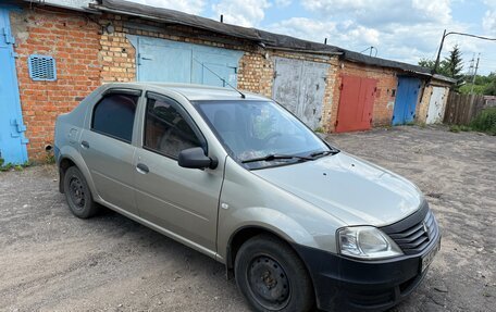 Renault Logan I, 2010 год, 340 000 рублей, 3 фотография