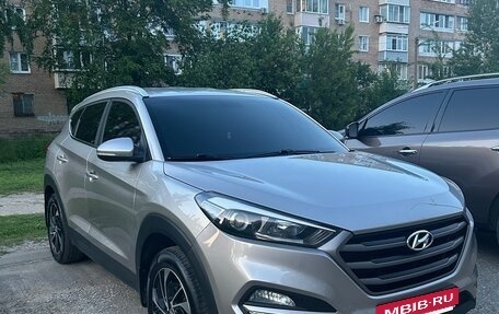 Hyundai Tucson III, 2018 год, 1 990 000 рублей, 3 фотография