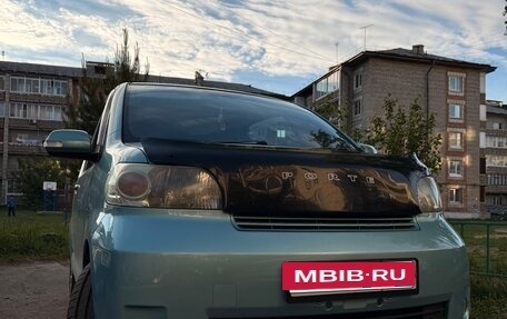 Toyota Porte II, 2010 год, 685 000 рублей, 2 фотография