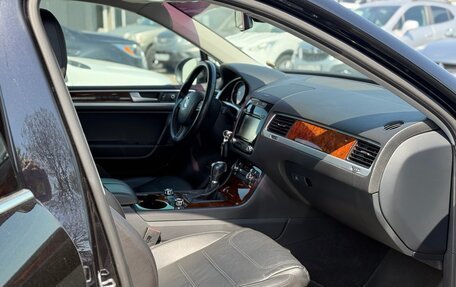 Volkswagen Touareg III, 2012 год, 2 199 000 рублей, 8 фотография