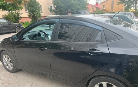 Hyundai Solaris II рестайлинг, 2012 год, 960 000 рублей, 3 фотография