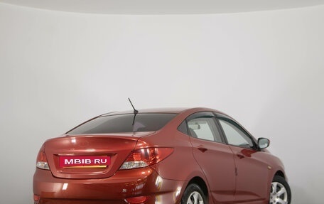 Hyundai Solaris II рестайлинг, 2013 год, 6 фотография