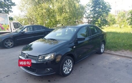 Volkswagen Polo VI (EU Market), 2010 год, 720 000 рублей, 2 фотография