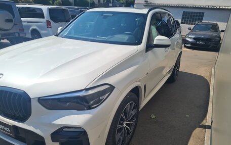 BMW X5, 2020 год, 2 фотография