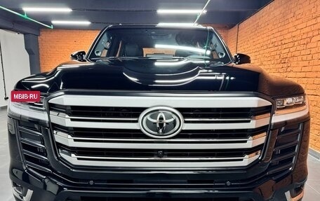 Toyota Land Cruiser, 2024 год, 12 200 000 рублей, 3 фотография