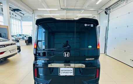 Honda Stepwgn IV, 2016 год, 2 349 900 рублей, 5 фотография
