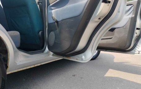 Mitsubishi Space Star I рестайлинг, 1998 год, 170 000 рублей, 8 фотография